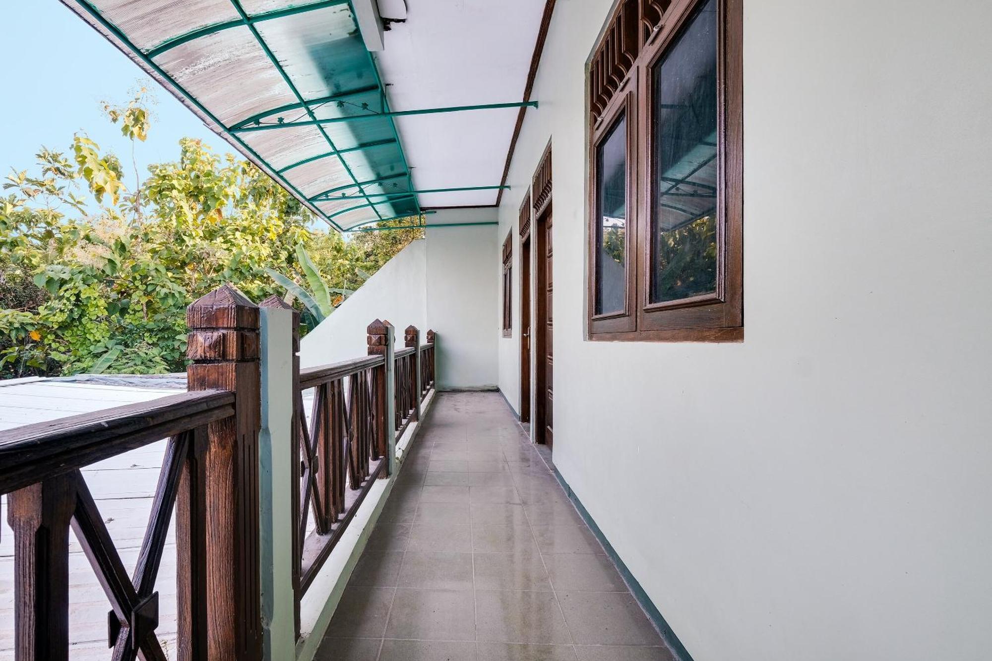 Spot On 92068 Pudja Kesuma Homestay Syariah Yogyakarta Pedes Dış mekan fotoğraf